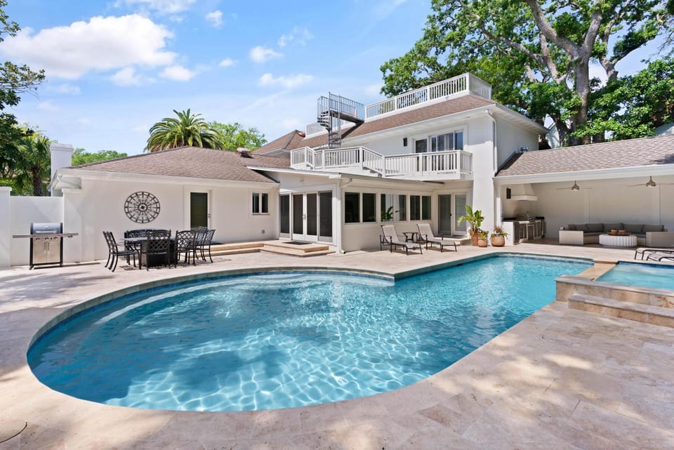 The Southern Whippoorwill - 4226 Fifth Street House in Saint Simons Island