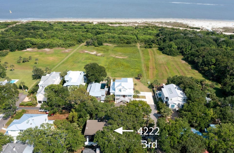 Zen-N-Sea - 4222 Third St House in Saint Simons Island