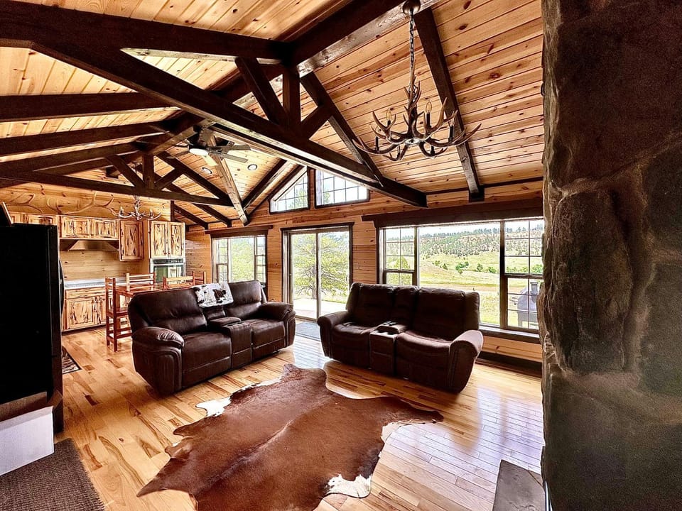 Natural landscape, Living room, Seating area