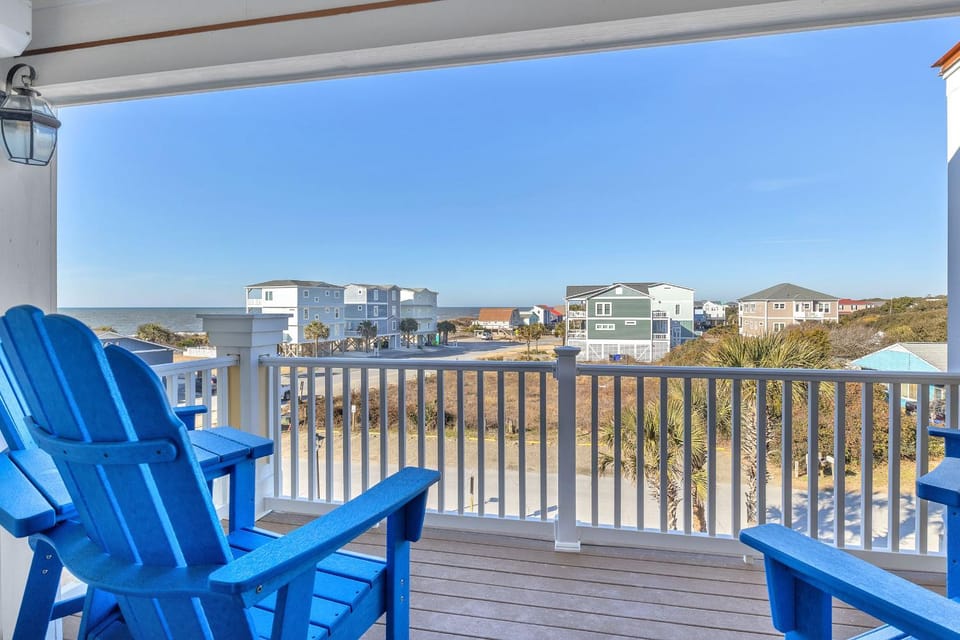 My Happy Place House in Oak Island