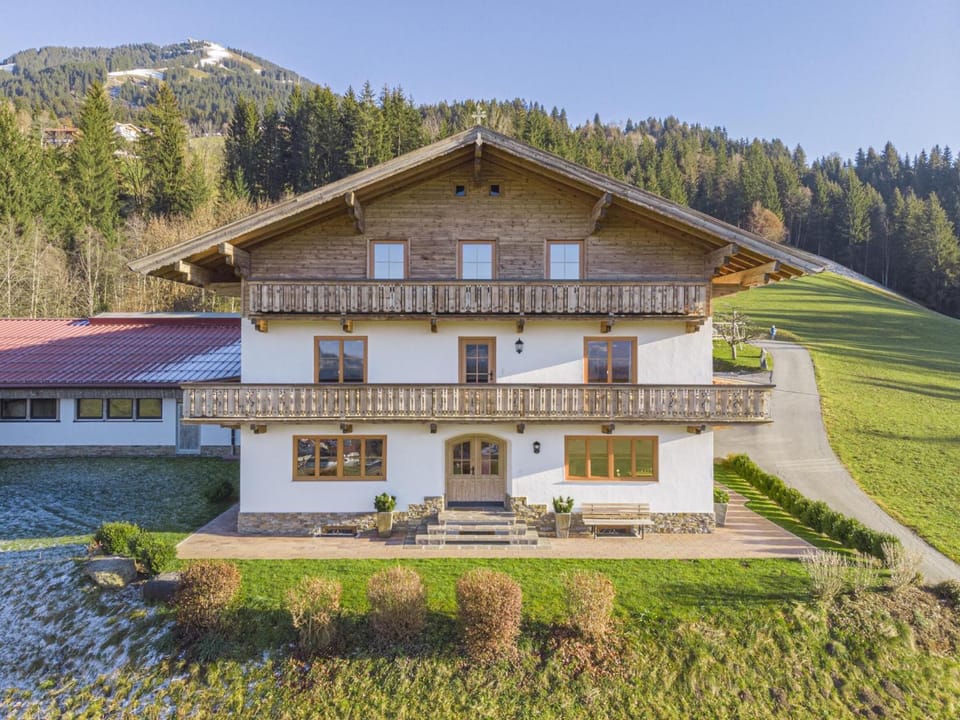 Property building, Summer