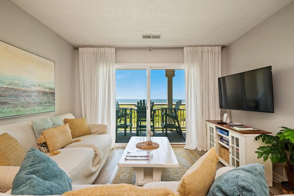 Southern Beauty by Oak Island Accommodations Apartment in Caswell Beach