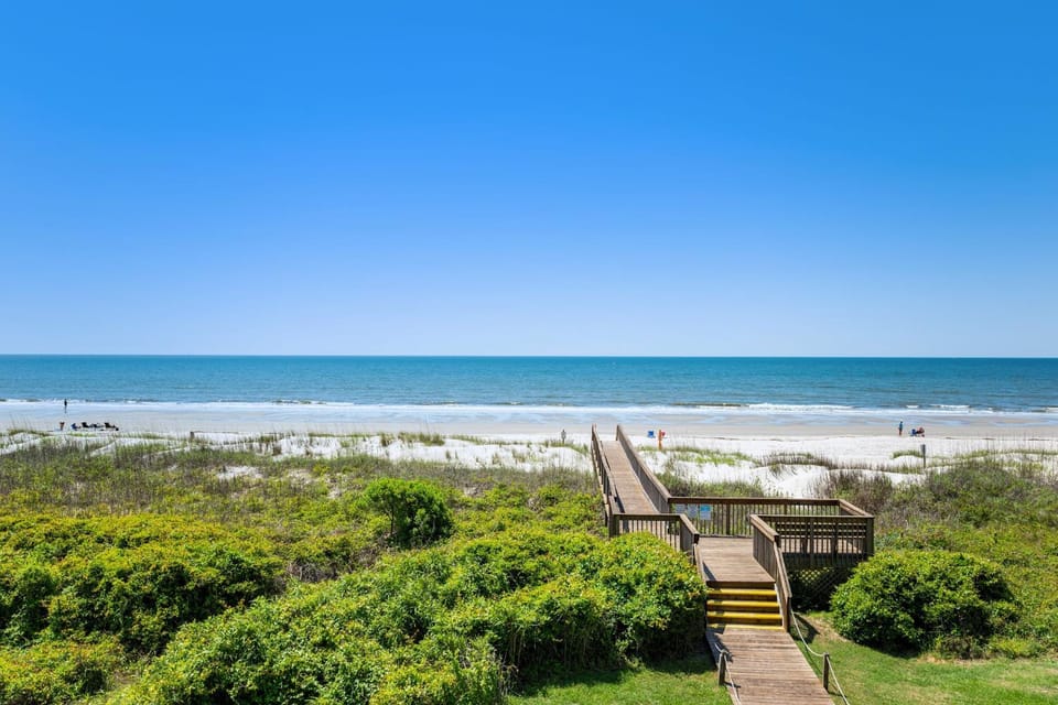 Annies Beach-A-Licious by Oak Island Accommodations Apartment in Caswell Beach