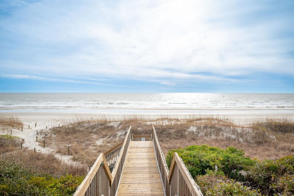 Captains Choice by Oak Island Accommodations Apartment in Caswell Beach