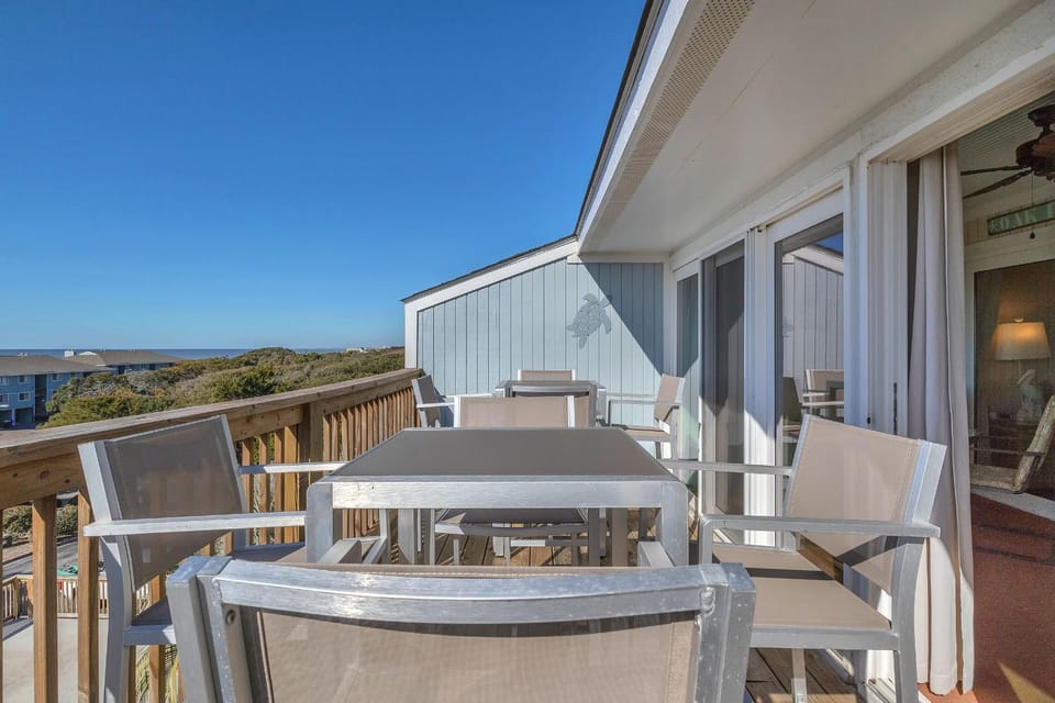 Sea-Nic View by Oak Island Accommodations Apartment in Caswell Beach