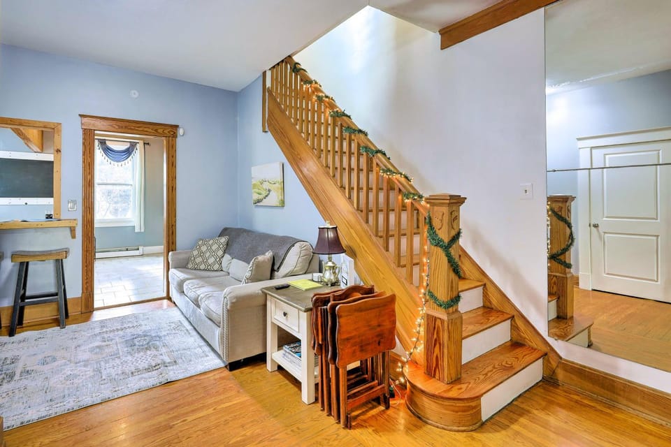 Cincinnati Home with Deck and Private Hot Tub! House in Over The Rhine