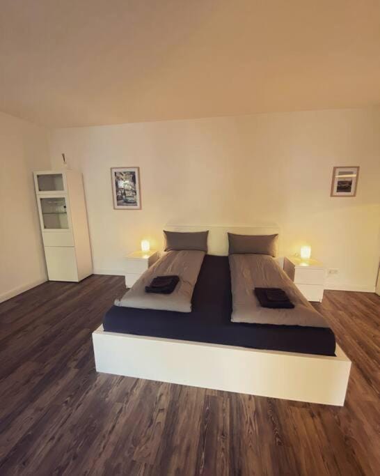 EXKLUSIVES Loft an der Weserpromenade und Stadt Apartment in Bremen