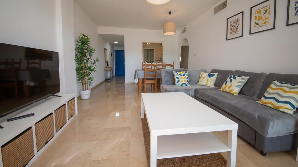 Duquesa Suites 206 Apartment in Costa del Sol