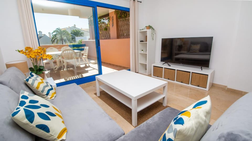 Duquesa Suites 206 Apartment in Costa del Sol