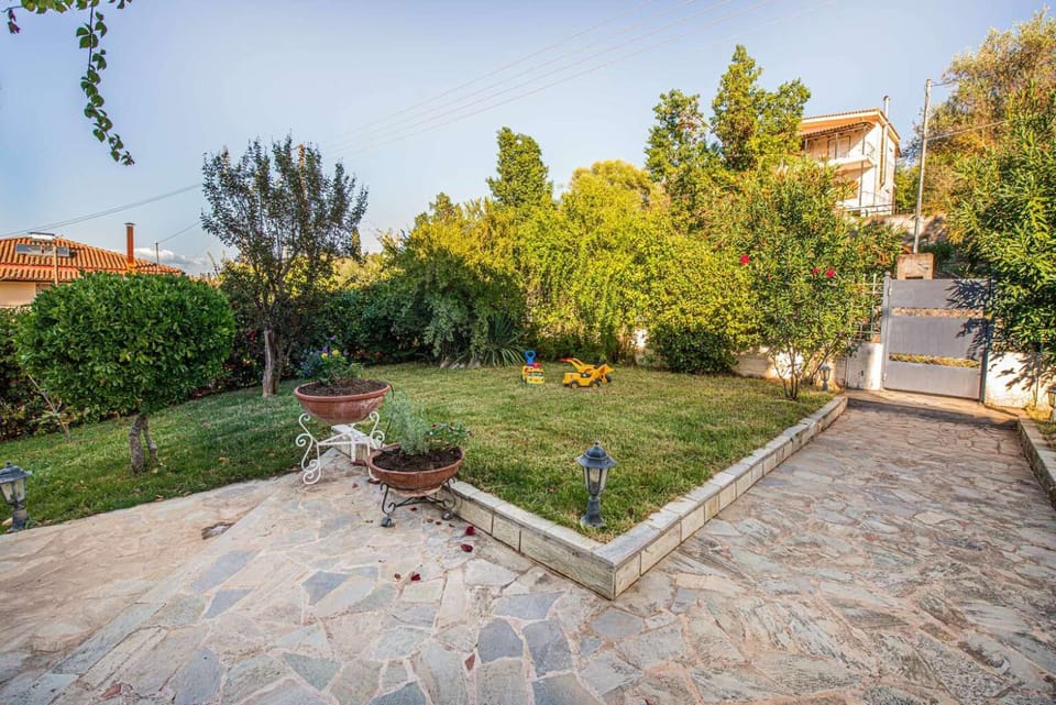 Garden, Garden view