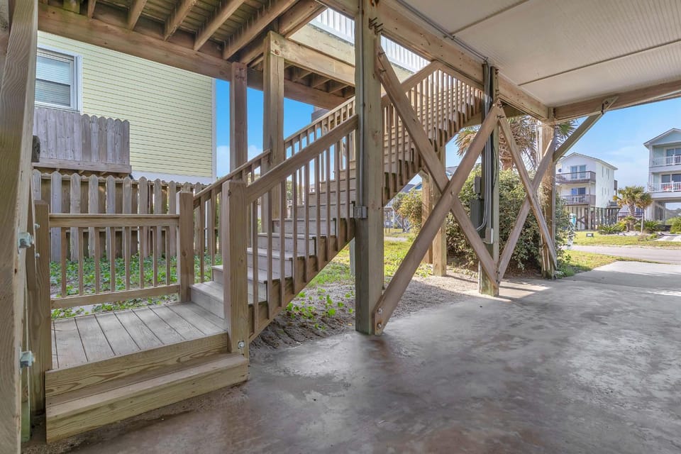 Big Wave by Oak Island Accommodations House in Oak Island