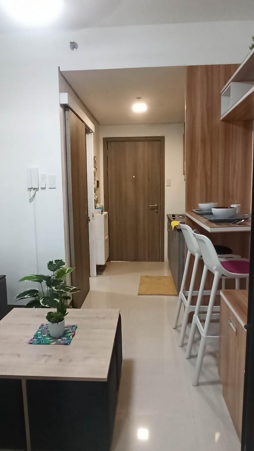 Dining area, Entertainment, kitchen