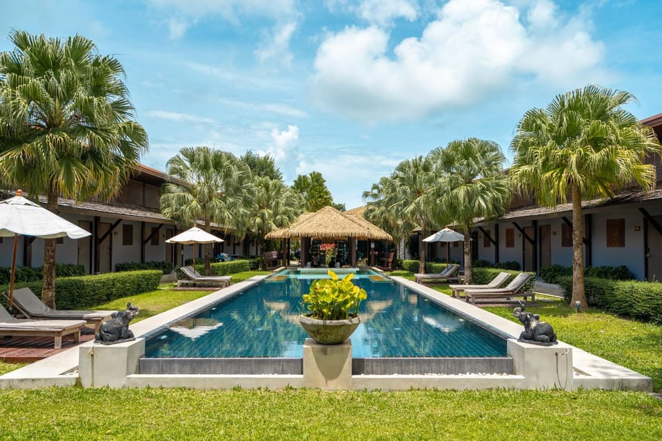Property building, Patio, Garden view, Pool view, Swimming pool