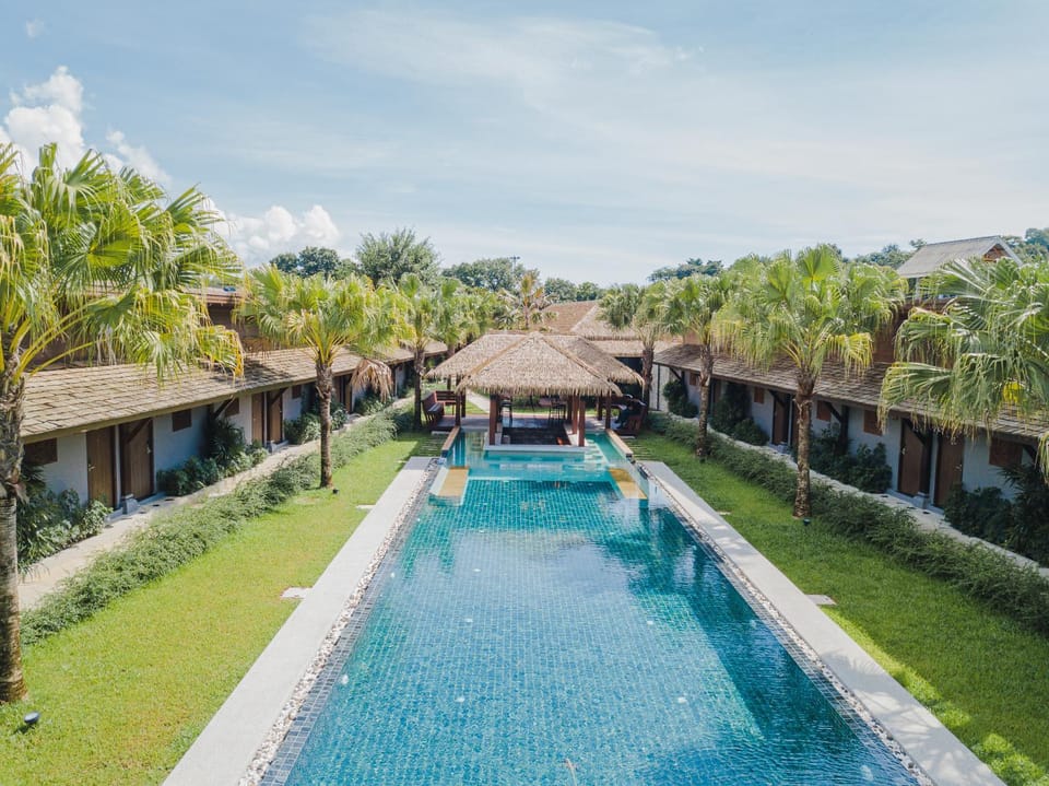 Natural landscape, Garden, Garden view, Pool view, Swimming pool, Swimming pool