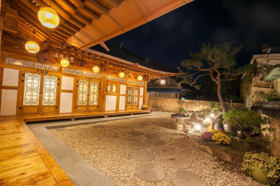 Samlockhon Hanokstay Bed and Breakfast in South Korea