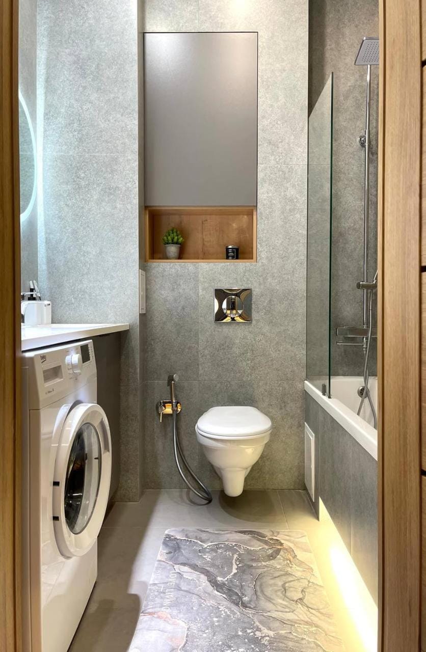 Shower, Toilet, washing machine