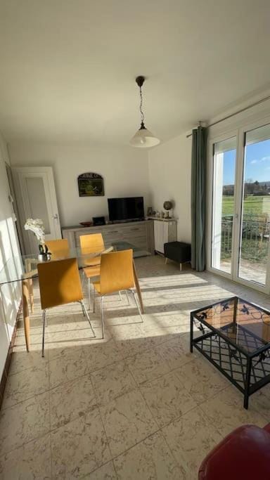 Patio, View (from property/room), Balcony/Terrace, Living room, Seating area, Dining area
