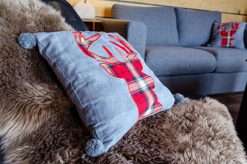 La cabane du cerf et son sauna Chalet in Hauts-de-France