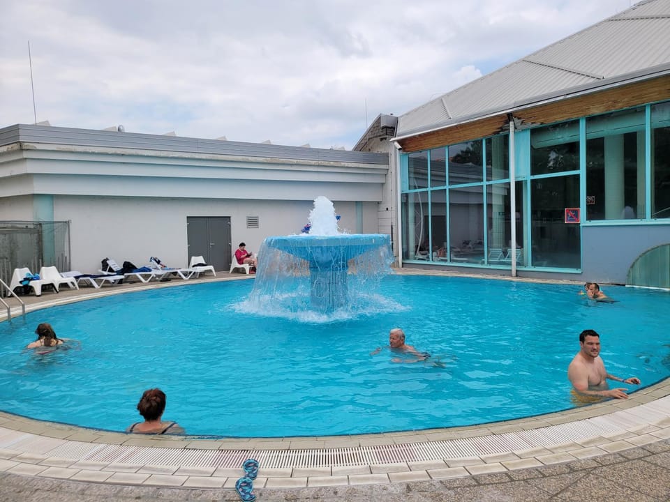 Pool view, Swimming pool