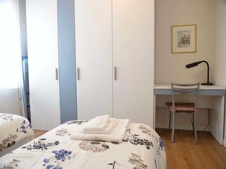 FARO DELL'ESTATE delizioso BICAMERA con POSTO AUTO dietro la SPIAGGIA Apartment in Grado