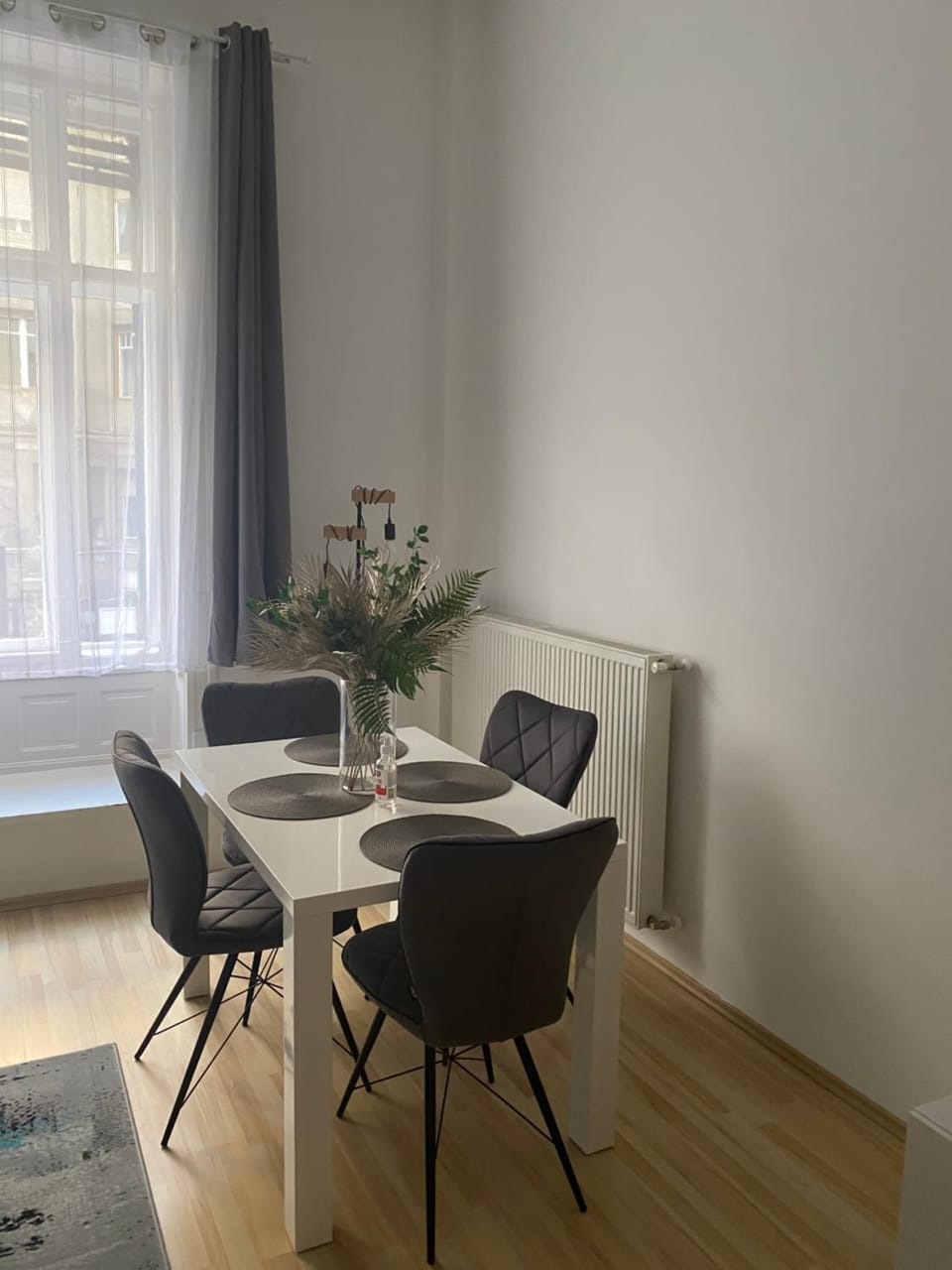 Blue Danube Apartment Downtown with Free Parking Apartment in Budapest