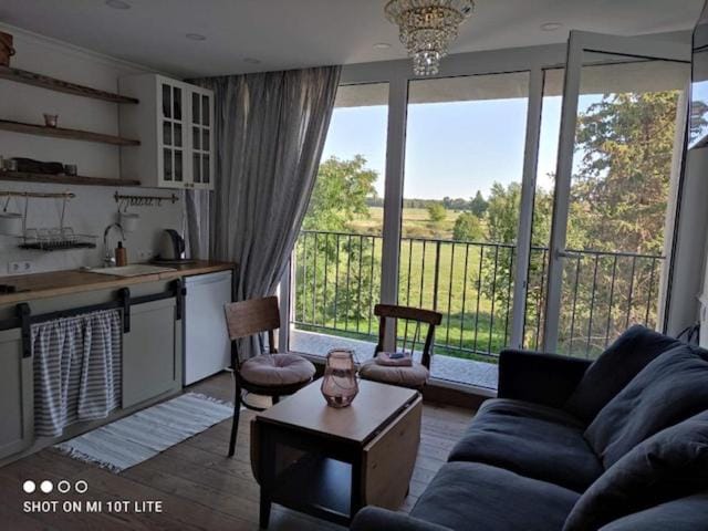 Natural landscape, View (from property/room), Balcony/Terrace, Kitchen or kitchenette, Living room, Seating area