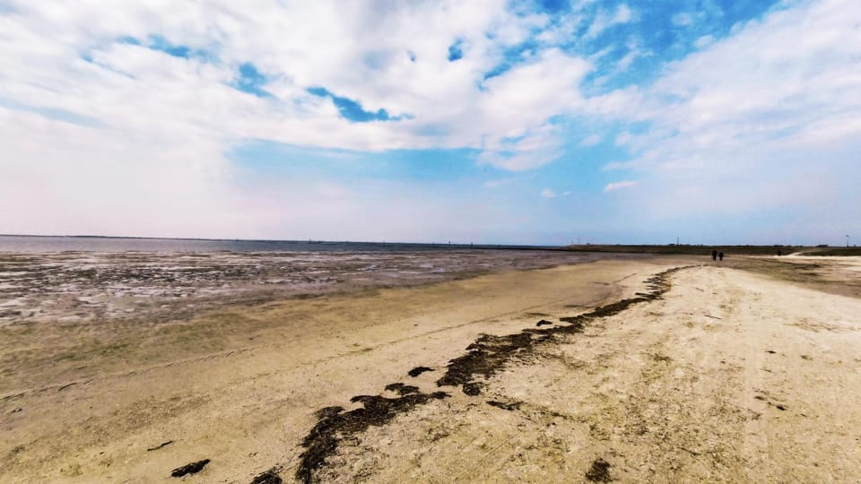 Nearby landmark, Natural landscape, Beach