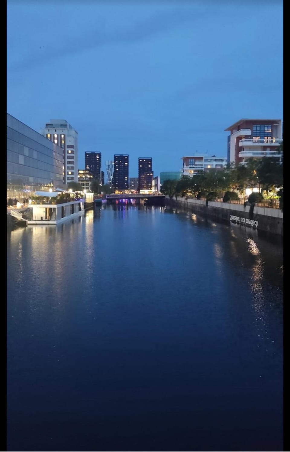 Appartement haut standing F2 Rivetoile Strasbourg centre parking gratuit terrasse Apartment in Strasbourg