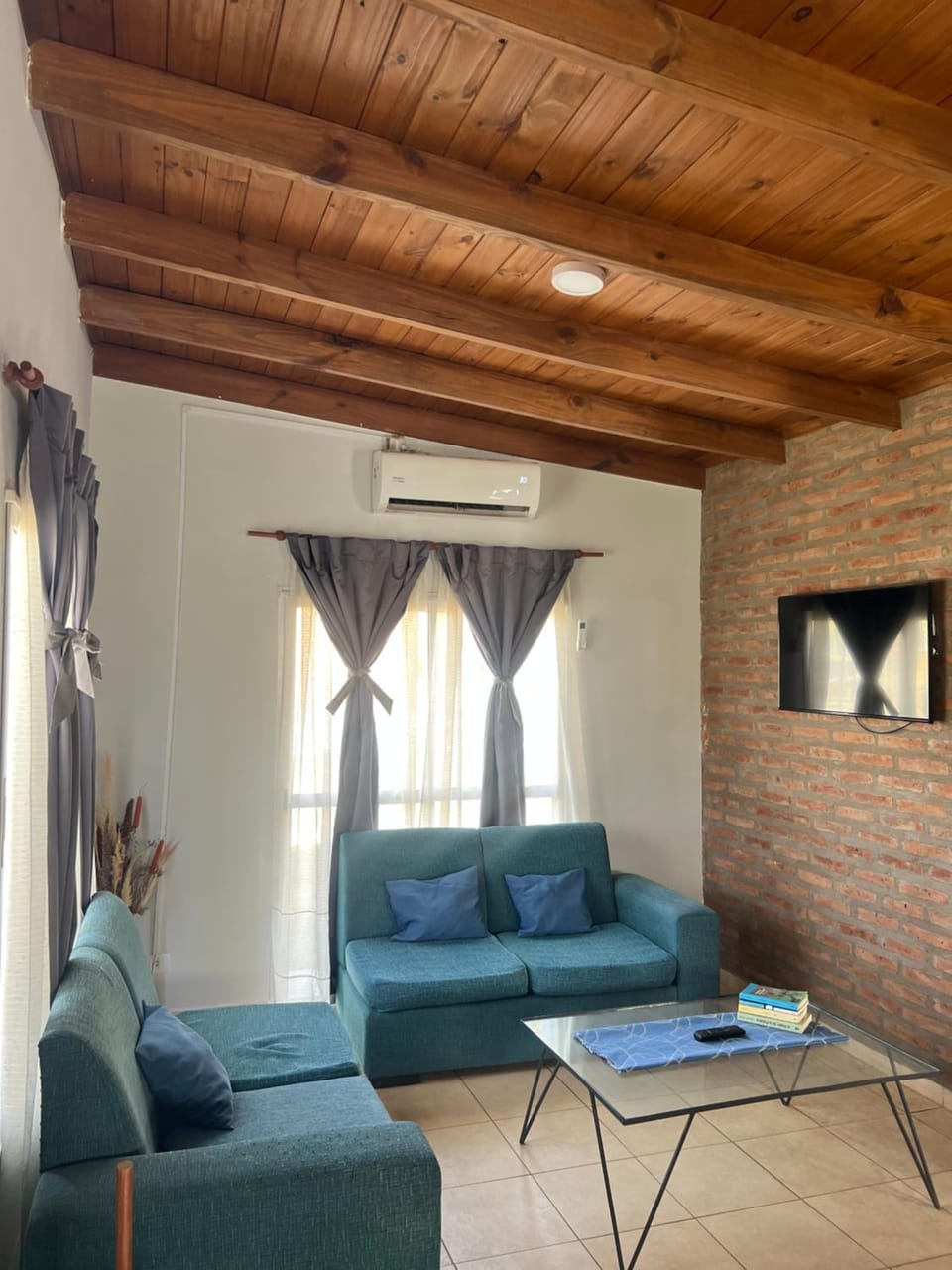 Casita en plottier House in Neuquén Province, Argentina