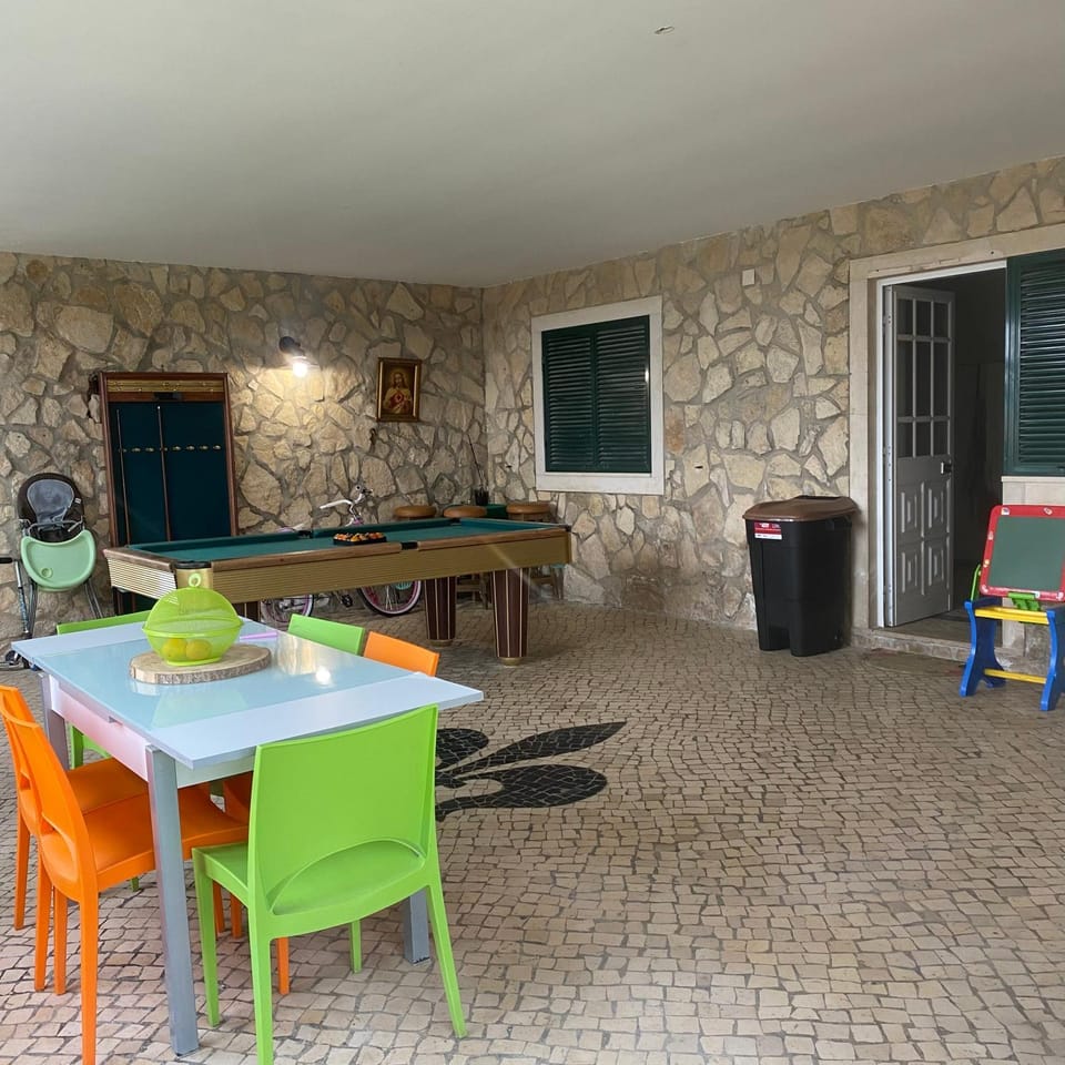 Venus House House in Lisbon District