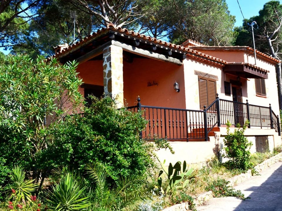 Villa Anna House in Baix Empordà