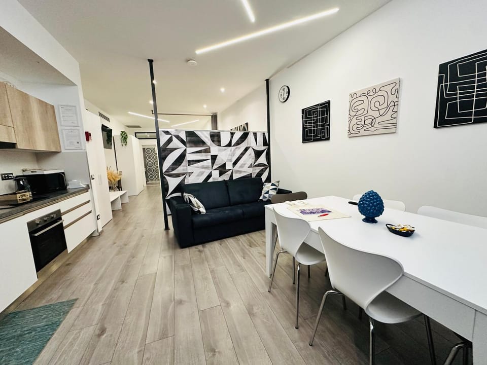 Kitchen or kitchenette, Living room, Dining area, stove