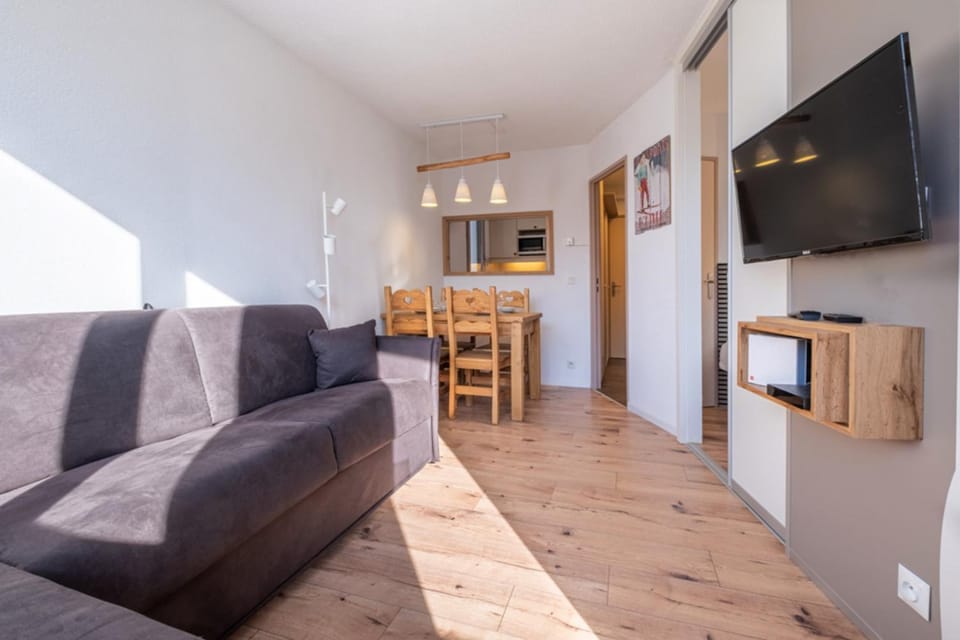 A lovely flat with parking and views of Mont Blanc Apartment in Chamonix