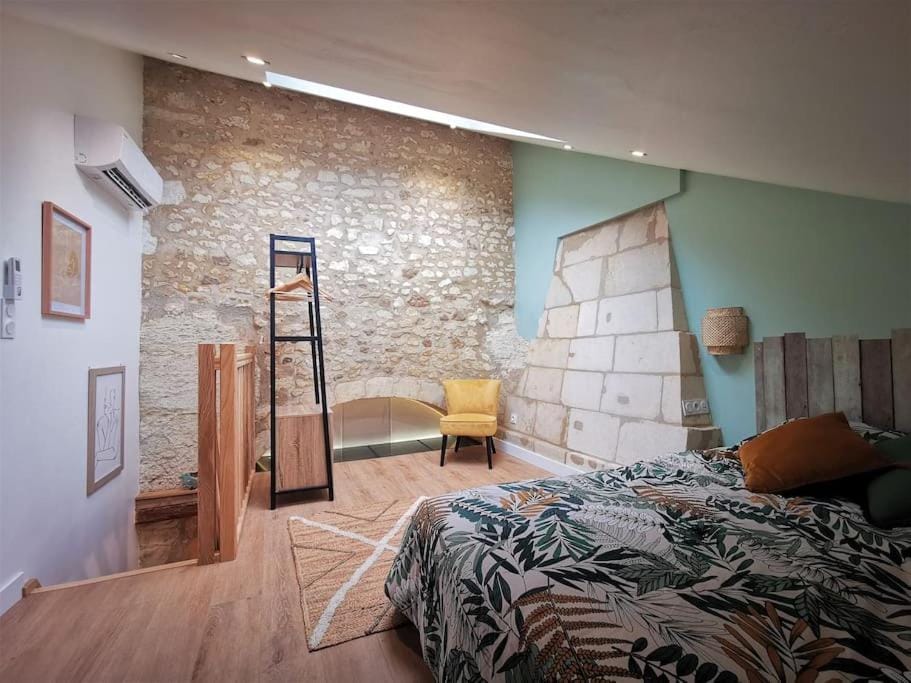 Maison 2-3 pers semi-troglodyte Angers-Saumur House in Pays de la Loire