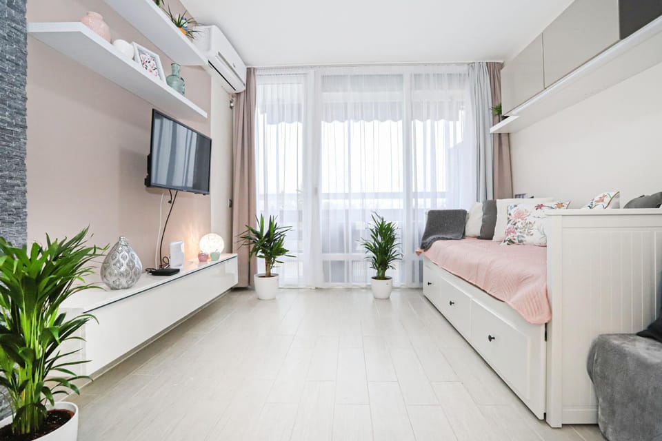 Silver Lodge Ezüstpart Apartman Apartment in Siófok