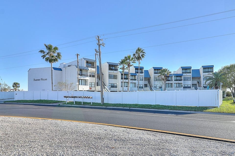 Fairways #204 Apartment in North Padre Island