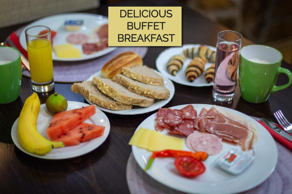 Dining area, Breakfast, Continental breakfast, Buffet breakfast, Non alcoholic drinks