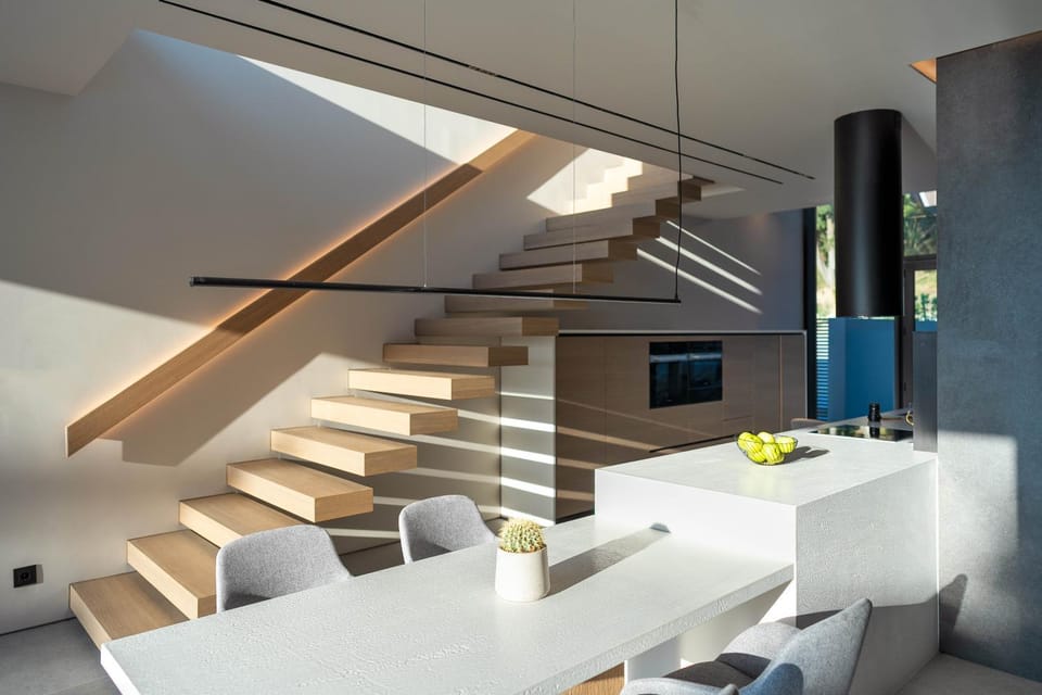 Kitchen or kitchenette, Seating area, Dining area