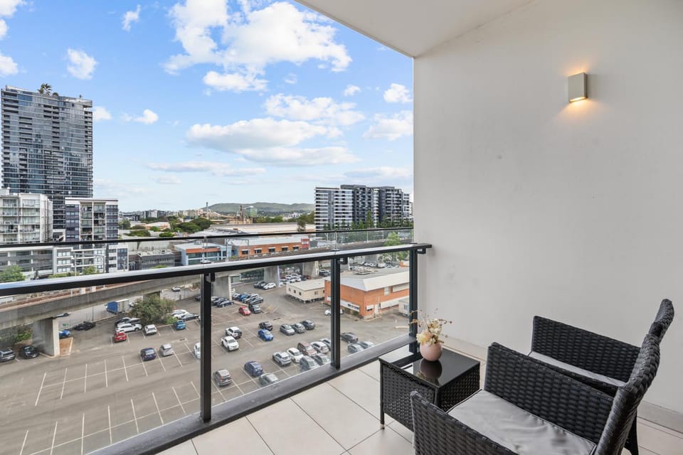 City Escape House at Cultural Centre Precinct Apartment in Brisbane City