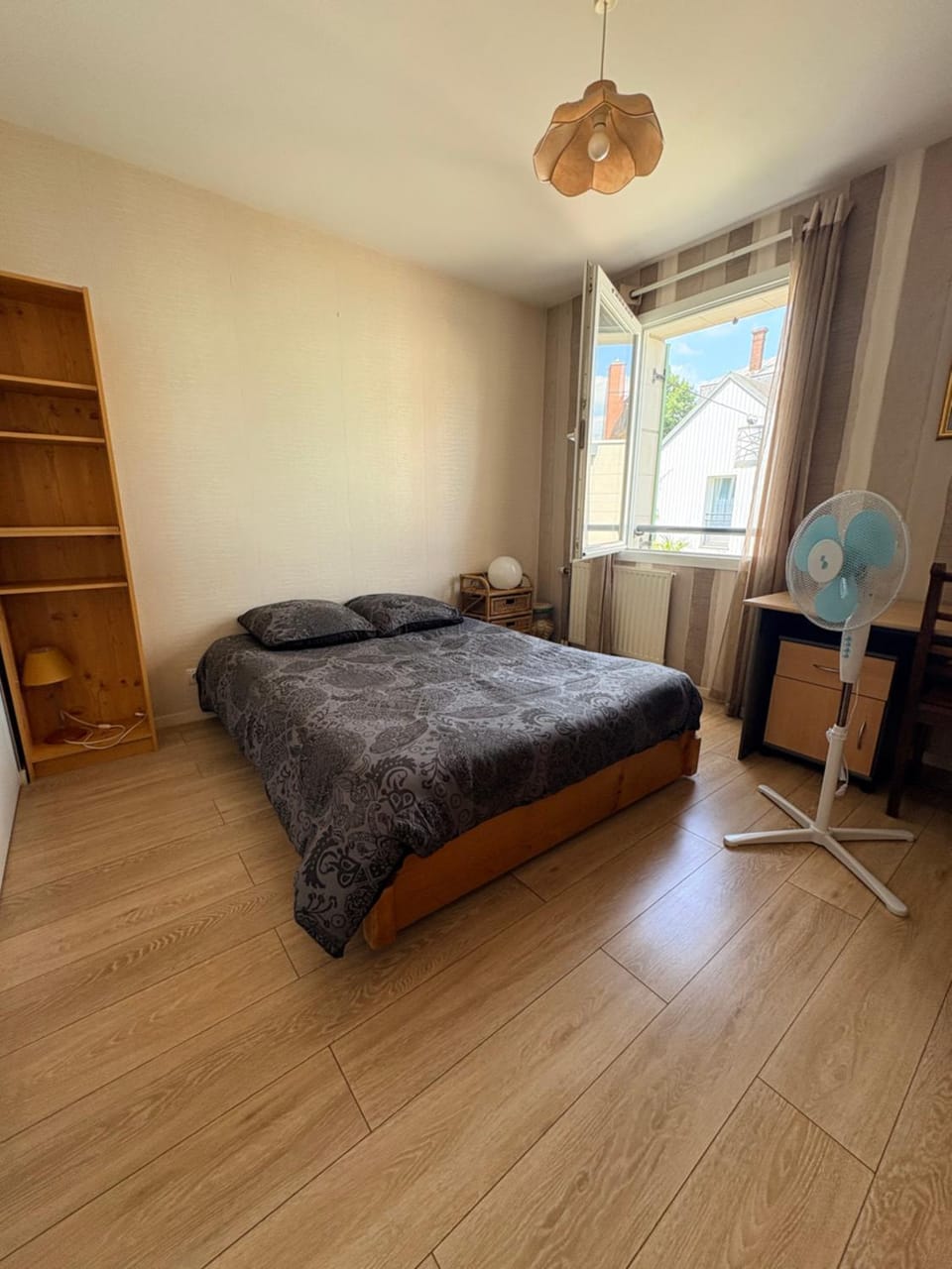 80m2-Maison des quais - parking - jardinet House in Rouen