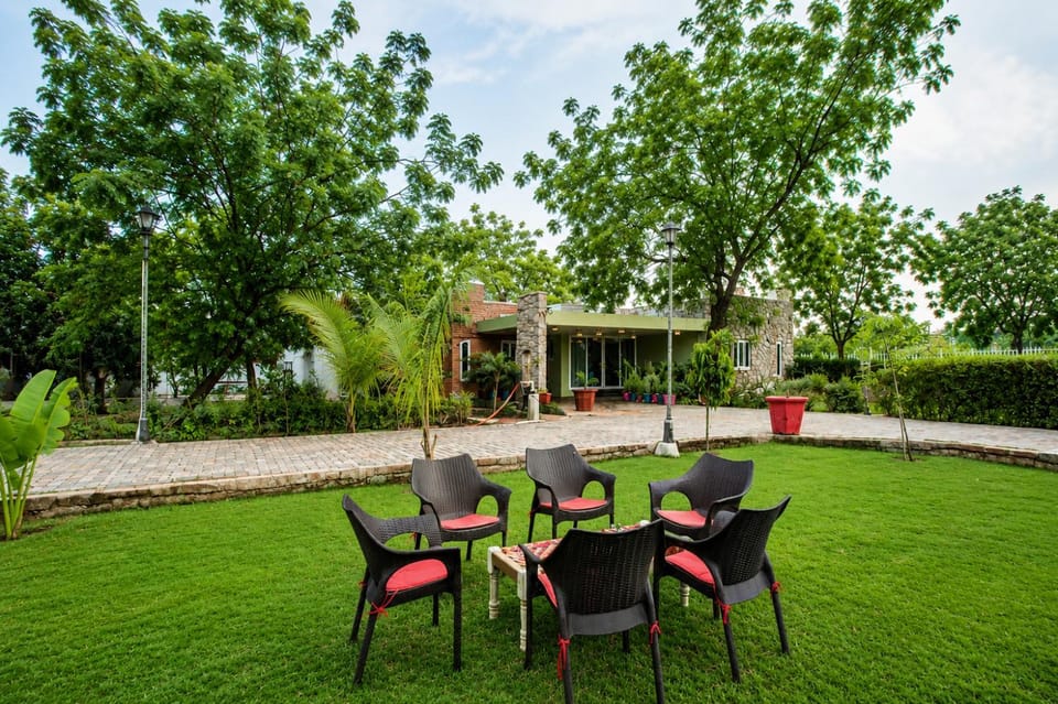 Children play ground, Garden, Seating area, Parking