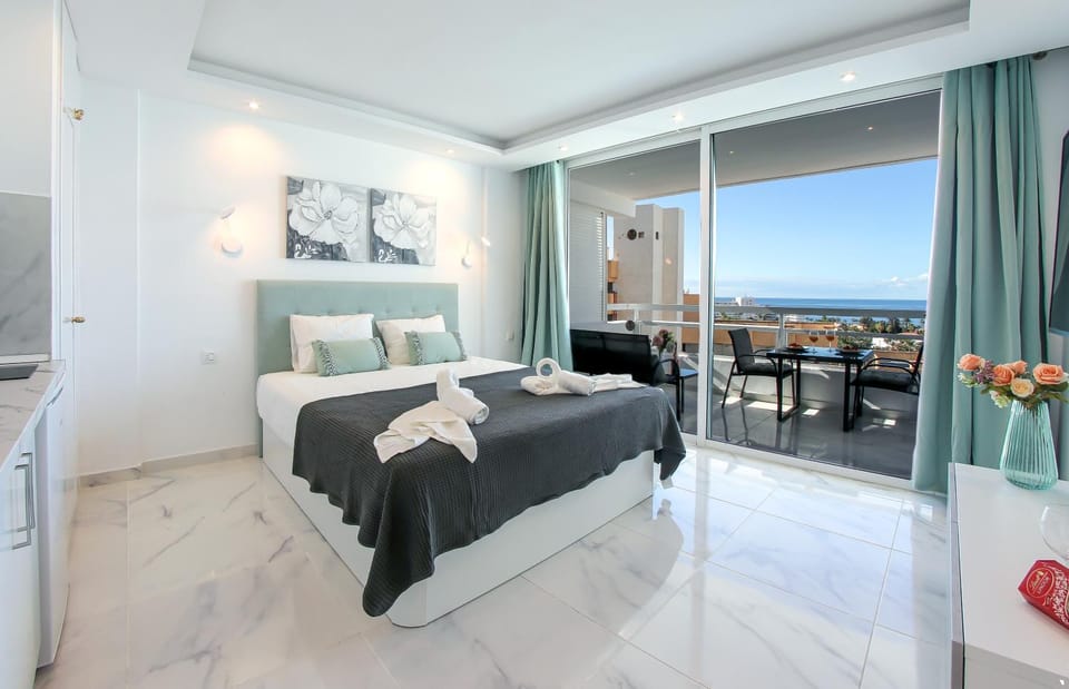 Balcony/Terrace, Photo of the whole room, Sea view