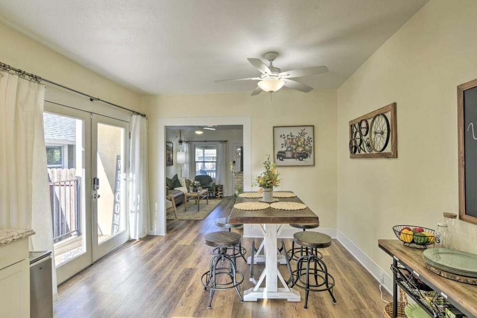 Centrally Located House in Chico with Gas Grill House in Chico