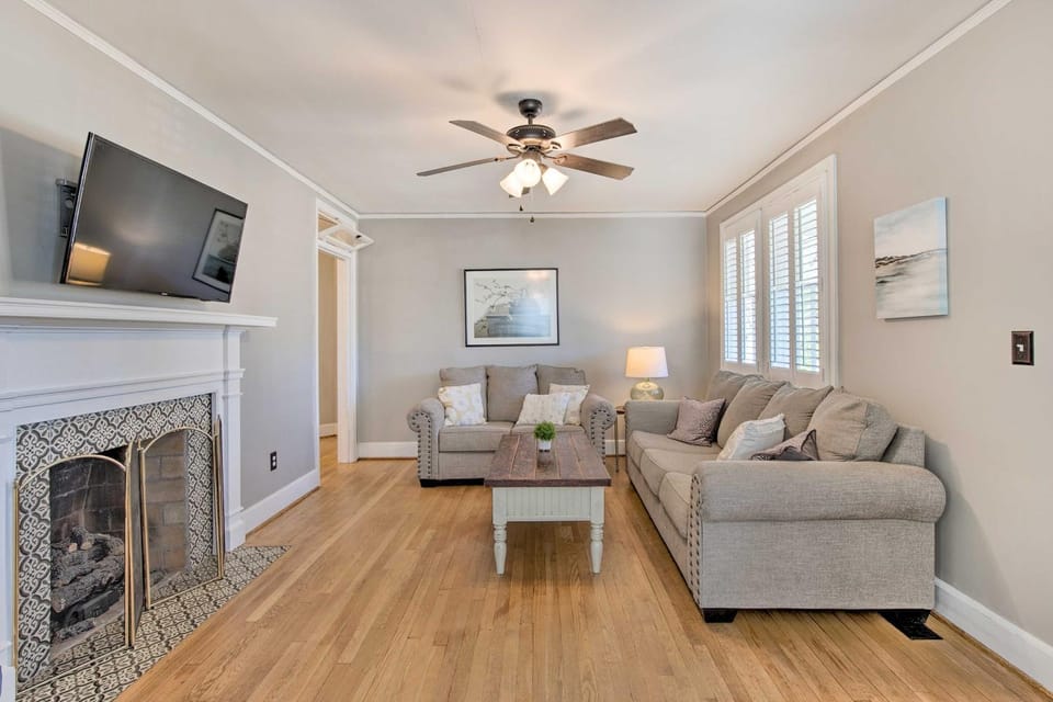 < 2 Mi to University! Convenient Columbia Home House in Columbia