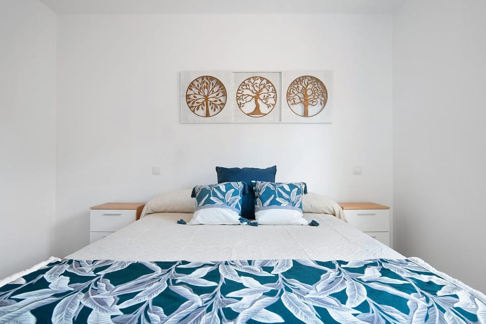 Living room, Bedroom
