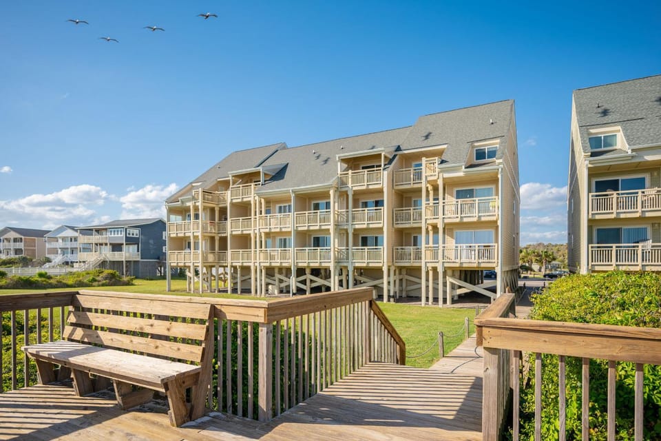 Cloud Nine by Oak Island Accommodations Apartment in Caswell Beach