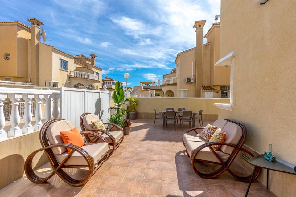Villa Reformada en Residencial Orihuela Costa Villa in Vega Baja del Segura