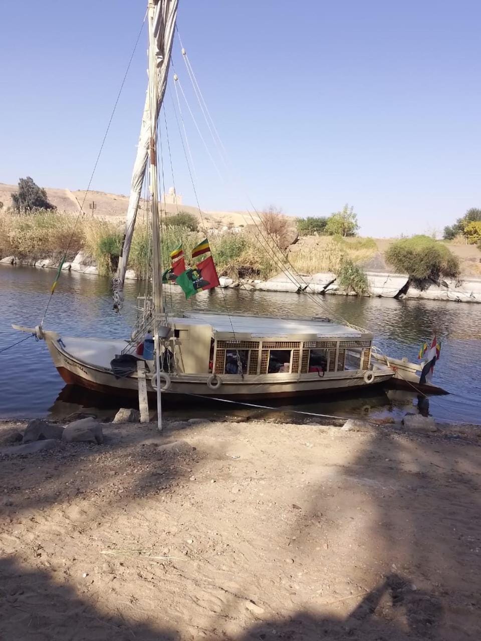 Day, Natural landscape, Activities, Lake view, River view