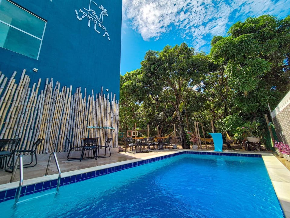 Property building, Day, Pool view, Swimming pool