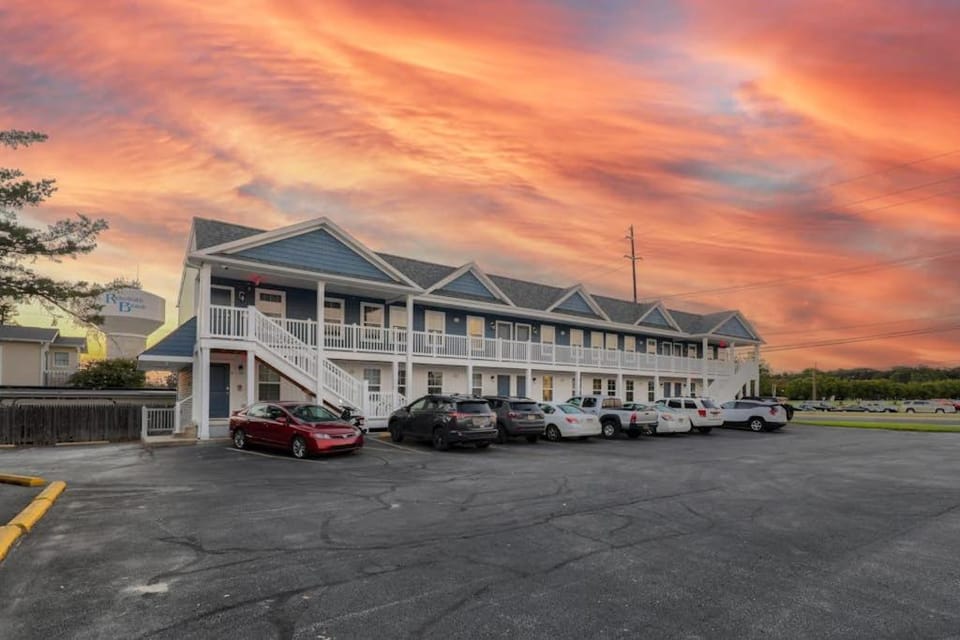 Rehoboth Beach House --- 20494 Coastal Highway Unit #9 Apartment in Rehoboth Beach